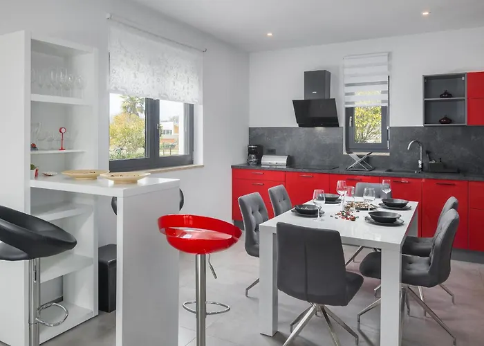 Pet Friendly Home In Novigrad