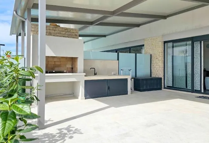 Sea House 2